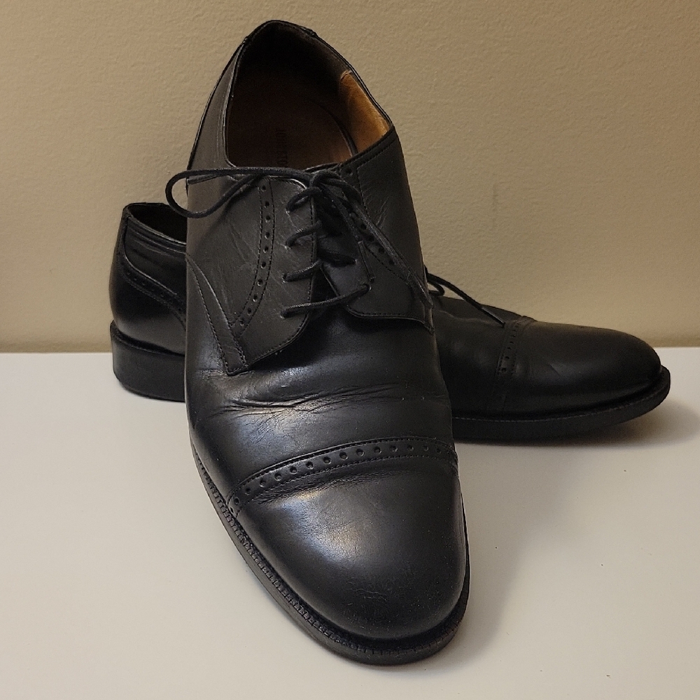 Johnston & Murphy Black Leather Oxfords Cap Toe